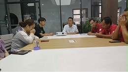 成都电动伸缩门生产厂家8月销售总结大会